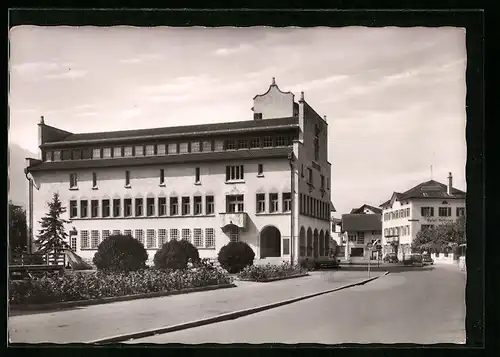 AK Vaduz, Rathaus mit Strasse