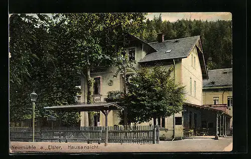 AK Neumühle a. Elster, Hausansicht mit Hotel