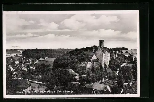 AK Borna, Burg Gnandstein mit, Teilansicht des Ortes