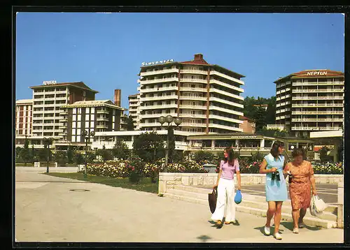 AK Portorose, Promenadenpartie mit Anlagen und Blick auf Hotels