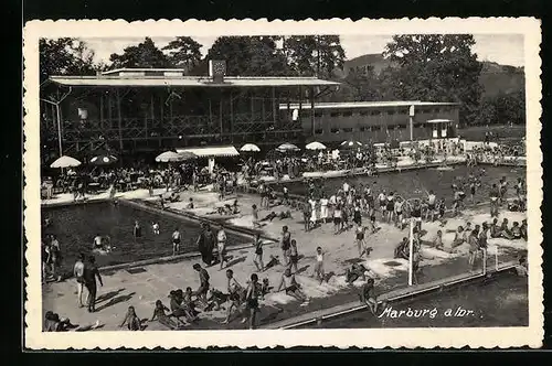 AK Marburg a. Drau, Freibad mit Badegästen