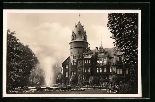 AK Detmold, Schloss und Brunnen