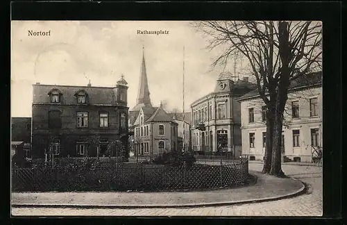 AK Nortorf, Rathausplatz mit Kirche