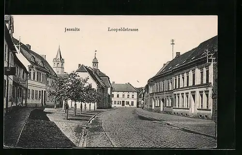 AK Jessnitz i. A., Blick die Leopoldstrasse runter