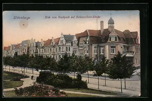 AK Wittenberge, Blick vom Stadtpark auf Hohenzollern-Strasse