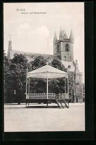 AK Sluis, Stadhuis met Muziektempel