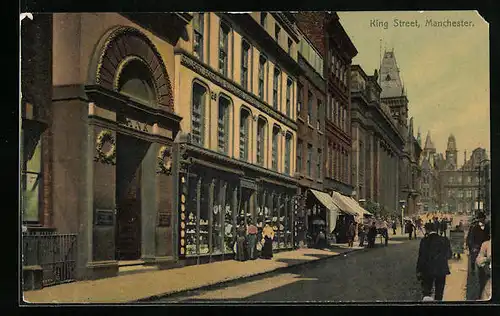 AK Manchester, King Street mit Passanten