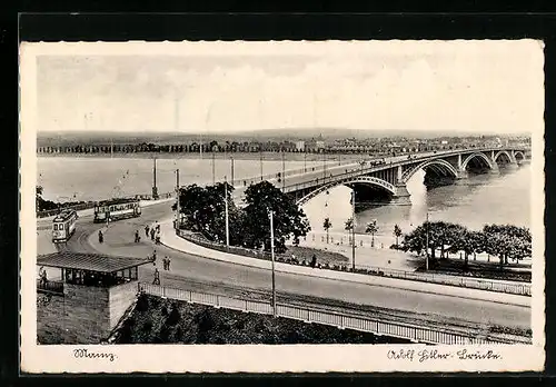 AK Mainz, Brücke mit Strassenbahnen
