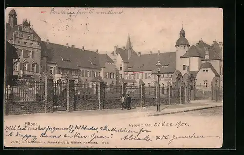 AK Hamburg-Altona, Nyegaard Stift mit Strasse