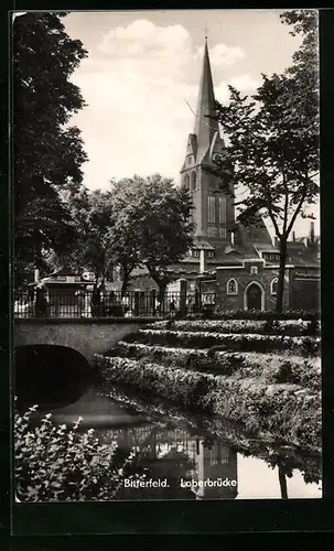 AK Bitterfeld, Loberbrücke mit Blick zur Kirche