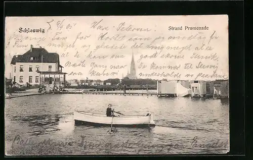 AK Schleswig, Ruderboot an der Strand Promenade, Blick zum Münster im Hintergrund