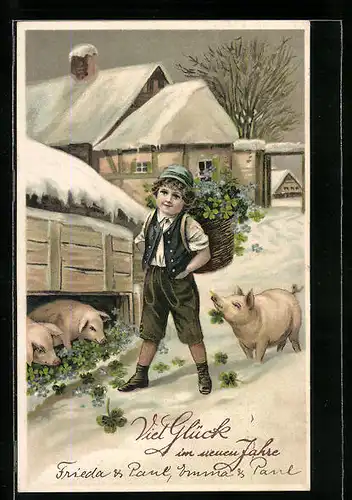 Präge-AK Knabe mit Glückskleekorb und Schweinen, Neujahrsgruss