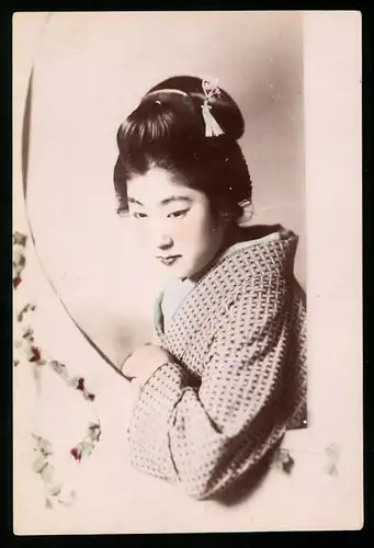 30 Fotografien unbekannt. Fotograf, Ansicht Japan /Nippon, Geisha, Mädchen in Tracht, Teezeremonie, Ortschaften, Rikscha