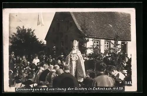 AK Enkenbach, Erinnerung an die Einweihung der Glocken 1920, Bischof mit Gläubigen