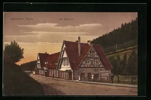 AK Oberhof i. Thür., Strassenpartie mit dem Bahnhof