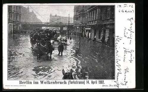 AK Berlin-Kreuzberg, Hochwasser nach Wolkenbruch in der Yorkstrasse am 14. April 1902