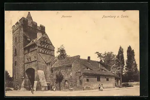 AK Naumburg a. Saale, Blick zum Marientor