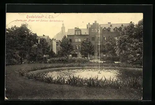 AK Rudolstadt /Thür., Partie am Anger mit Schloss Heidecksburg