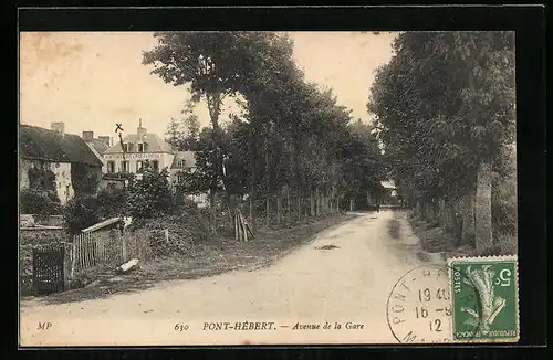 AK Pont-Hebert, Avenue de la Gare