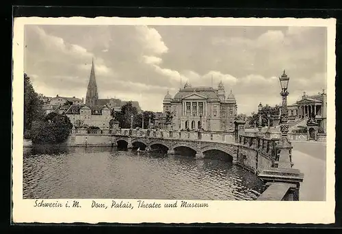 AK Schwerin i. M., Dom, Palais, Theater und Museum