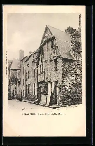 AK Avranches, Rue de Lille, Vieilles Maisons