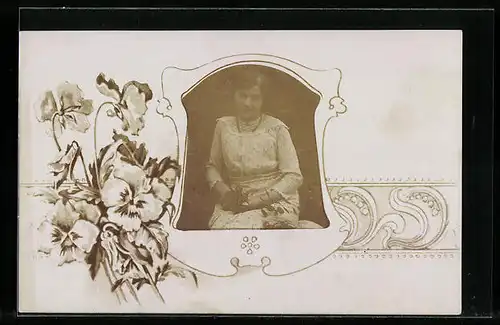 Foto-AK Junge Frau im Kleid, Blumen im Jugendstil, Passepartout