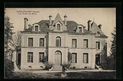 AK St-Julien-l`Ars, Les Écoles de Filles