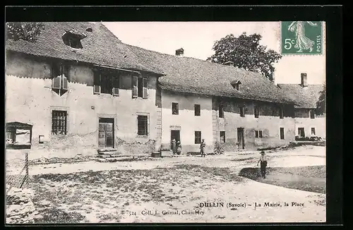 AK Dullin, La Mairie, la Place