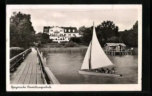 AK Holzhausen am Ammersee, auf dem Seesteg zur Bayrischen Verwaltungsschule