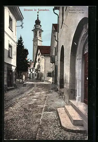 AK Samaden, Strassenpartie mit Uhrturm