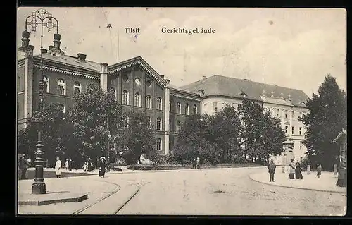 AK Tilsit, Strassenpartie mit Gerichtsgebäude