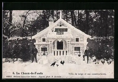 AK La Chaux-de-Fonds, Villa de neige et ses constructeurs, Eisplastik