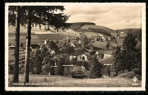 AK Gütenbach /Schwarzwald, Teilansicht mit Bäumen