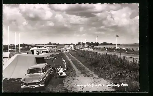 AK Glücksburg, Campingplatz Grenzblick, Motiv mit Opel