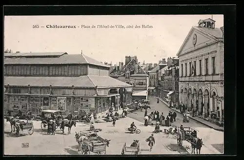 AK Chateauroux, Place de l`Hotel de Ville, cote des Halles