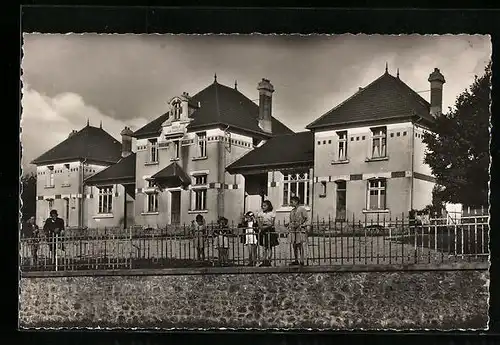 AK Sainte-Gauburge, Ecole des Garcons