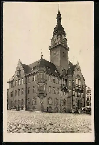 AK Mähr. Schönberg, Gasthof Zum Grossen Herrgott am Marktplatz