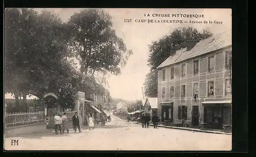 AK Camp de la Courtine, Avenue de la Gare