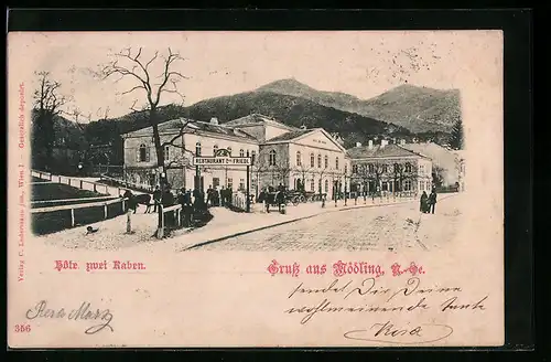 AK Mödling, Hotel zwei Raben / Restaurant C. Friedl mit Strasse und Bergkulisse