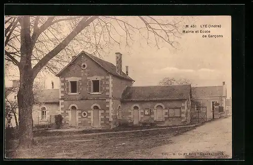 AK Lye, Mairie et Ecole de Garcons