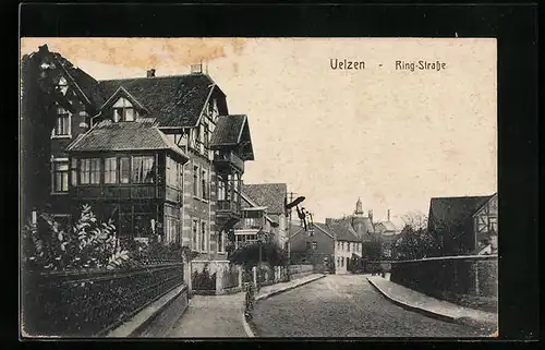 AK Uelzen, Ring-Strasse mit Fachwerkhaus