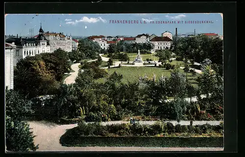 AK Frankenberg i. Sa., Blick auf den Friedenspark mit dem Siegesdenkmal