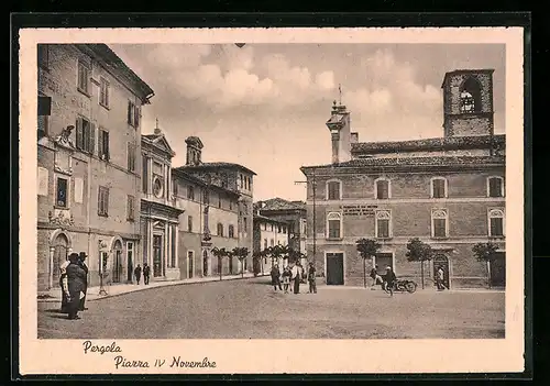 AK Pergola, Piazza IV Novembre