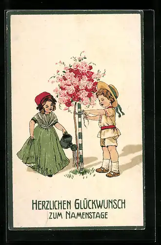 Künstler-Präge-AK Zwei kleine Gärtner giessen ein Rosenbäumchen