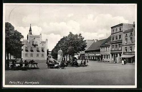 AK Peitz /N. L., Blick auf den Marktplatz