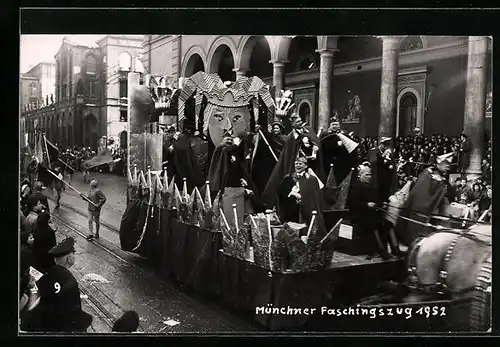 AK München, Faschingszug 1952-Festwagen