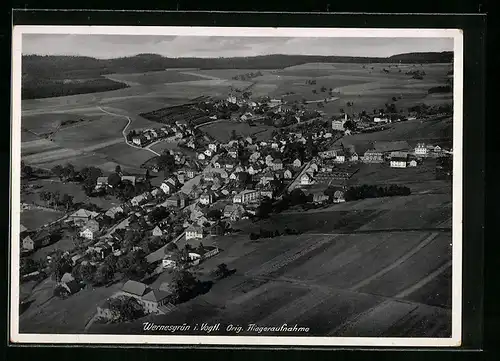 AK Wernesgrün i. Vogtl., Ortsansicht vom Flugzeug aus