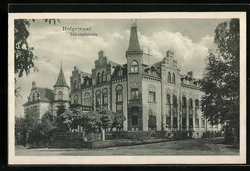 AK Hofgeismar, Bahnhofstrasse mit Bäumen