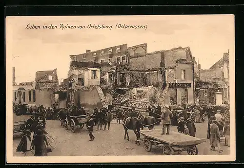 AK Ortelsburg, Leben in den Ruinen, mit zerstörtem Hotel