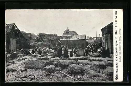 AK Sehlis bei Taucha, Einwohner besichtigen Ruinen, Unwetter 1912